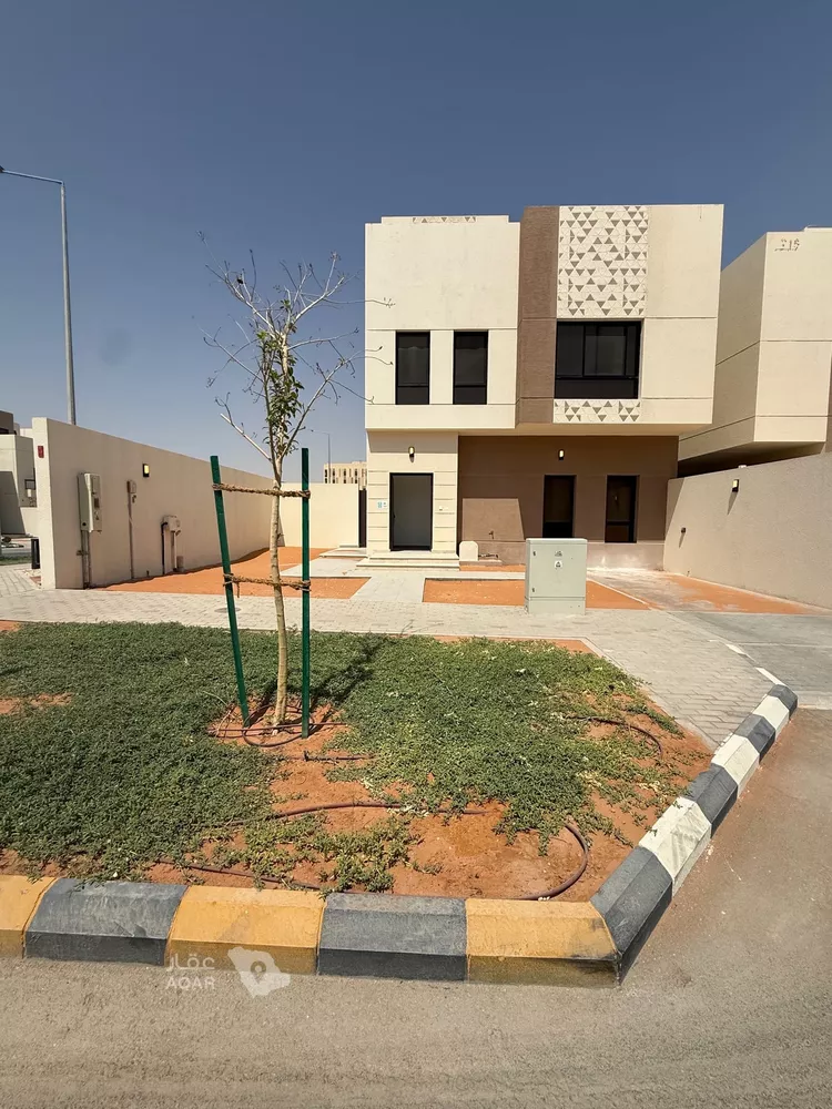 فيلا للإيجار في شارع 717, حي النرجس, مدينة الرياض, منطقة الرياض صورة 3