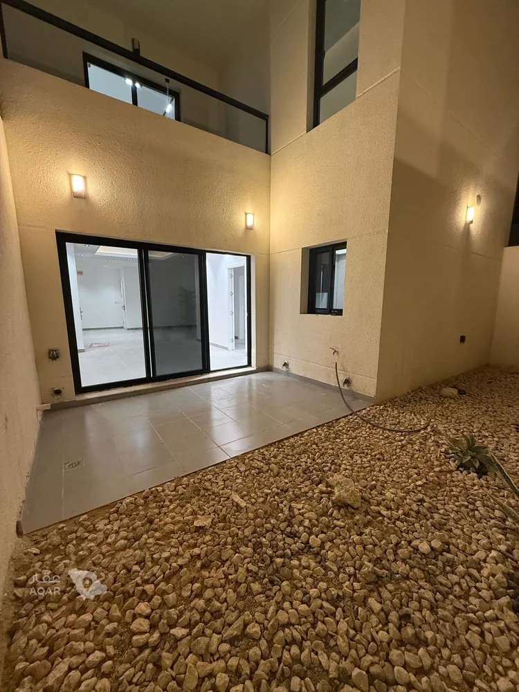 Villa for Rent in Riyadh An Narjis 12