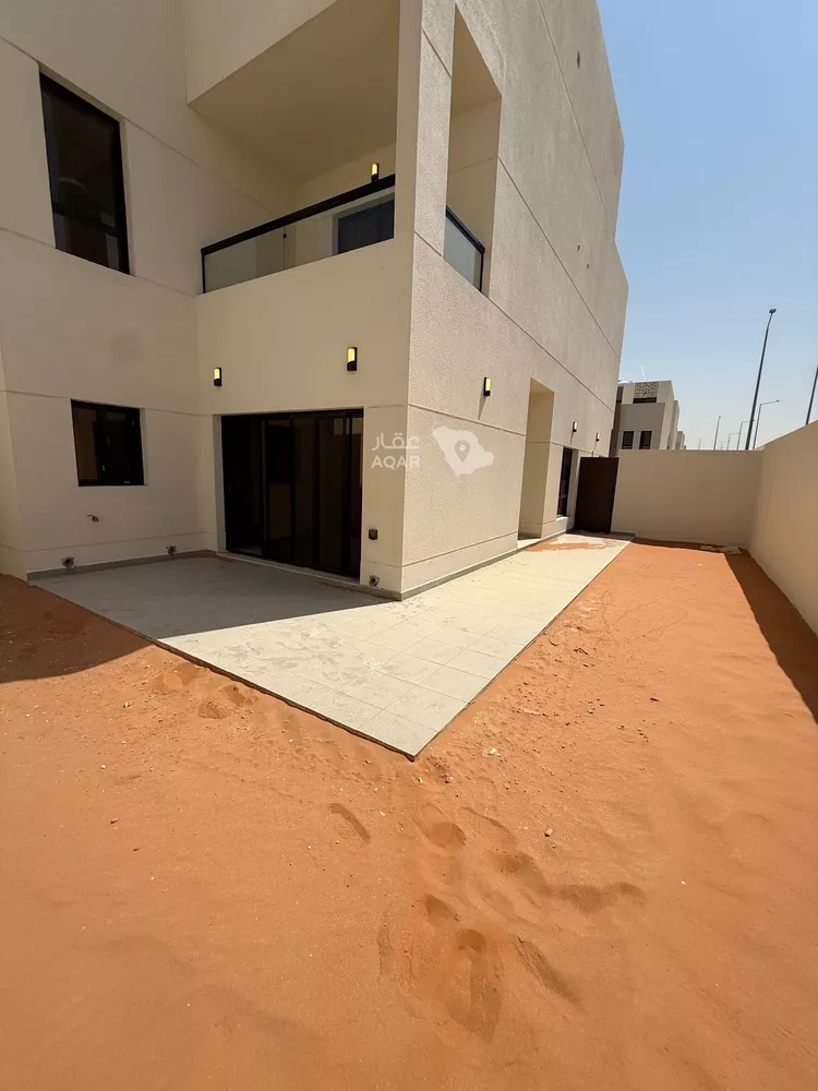 فيلا للإيجار في شارع 717, حي النرجس, مدينة الرياض, منطقة الرياض 25