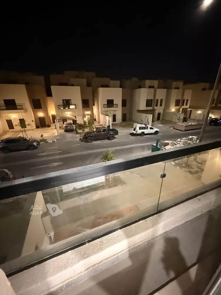 فيلا للإيجار في شارع 696, حي النرجس, مدينة الرياض, منطقة الرياض 21