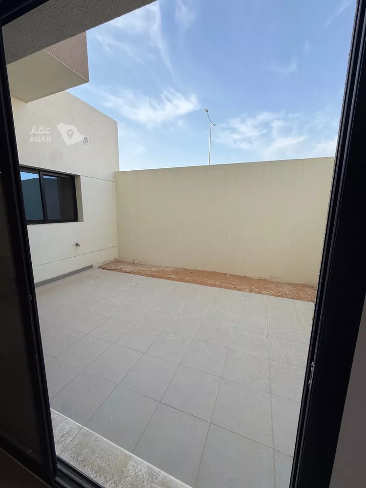 فيلا للإيجار في شارع 472, حي النرجس, مدينة الرياض, منطقة الرياض 26