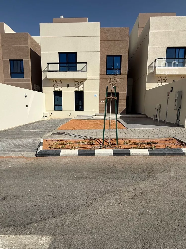 فيلا للإيجار في شارع 834, حي النرجس, مدينة الرياض, منطقة الرياض صورة 5