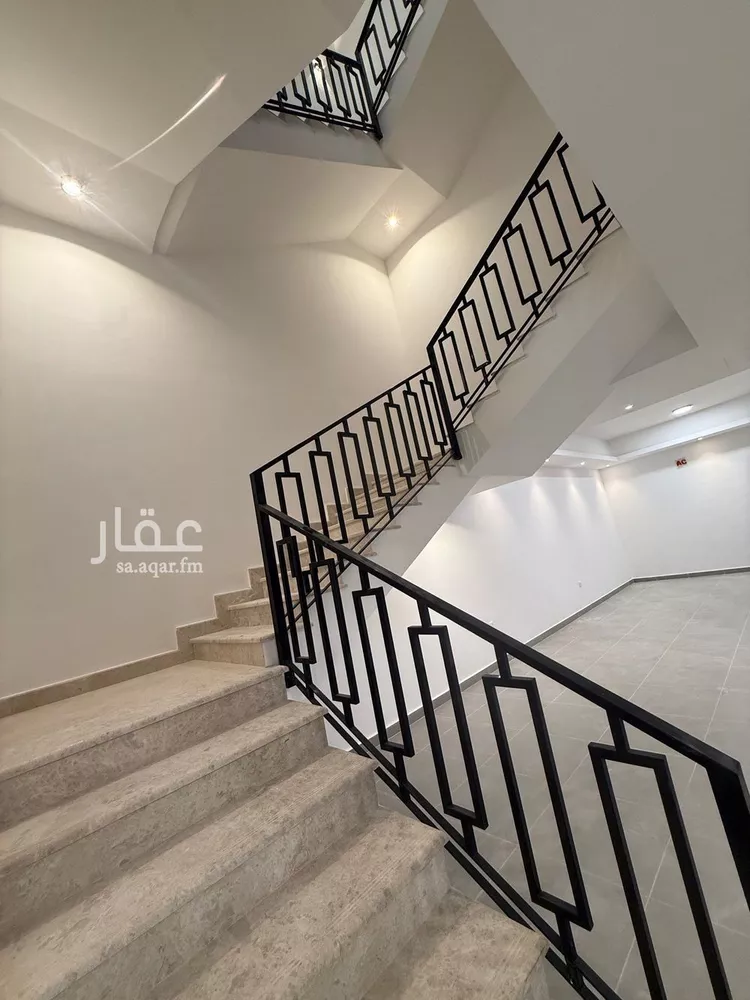 فيلا للإيجار في شارع 1018, حي النرجس, مدينة الرياض, منطقة الرياض 7