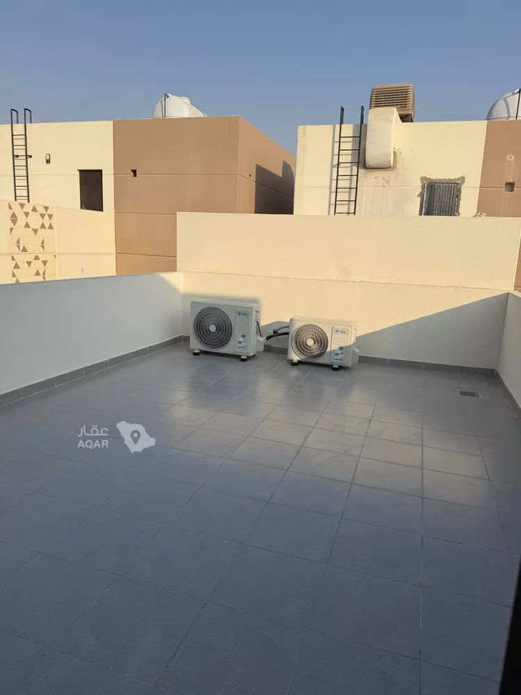 فيلا للإيجار في شارع 997, حي النرجس, مدينة الرياض, منطقة الرياض 24
