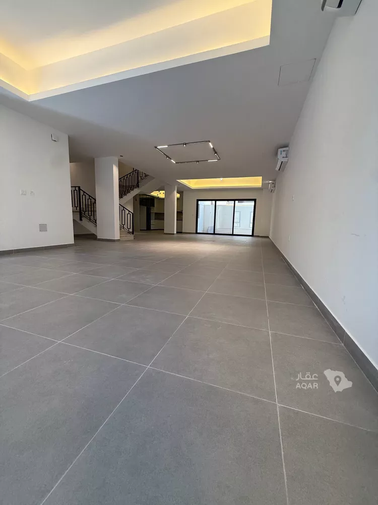 فيلا للإيجار في شارع 820, حي النرجس, مدينة الرياض, منطقة الرياض 8