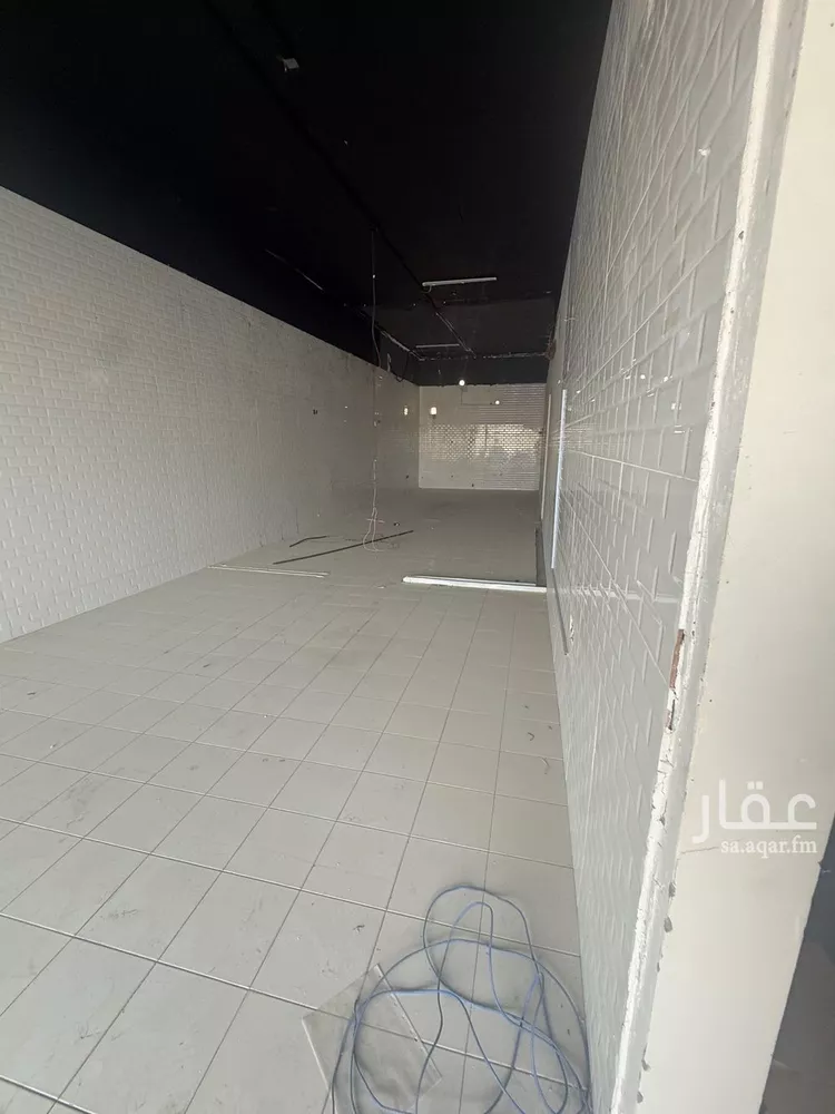 محل للإيجار في شارع الامير محمد ابن سلمان ابن عبدالعزيز, حي قرطبة, مدينة الرياض, منطقة الرياض صورة 4