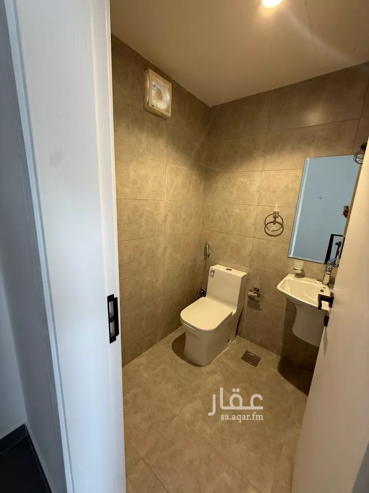 فيلا للإيجار في شارع 611, حي النرجس, مدينة الرياض, منطقة الرياض 22