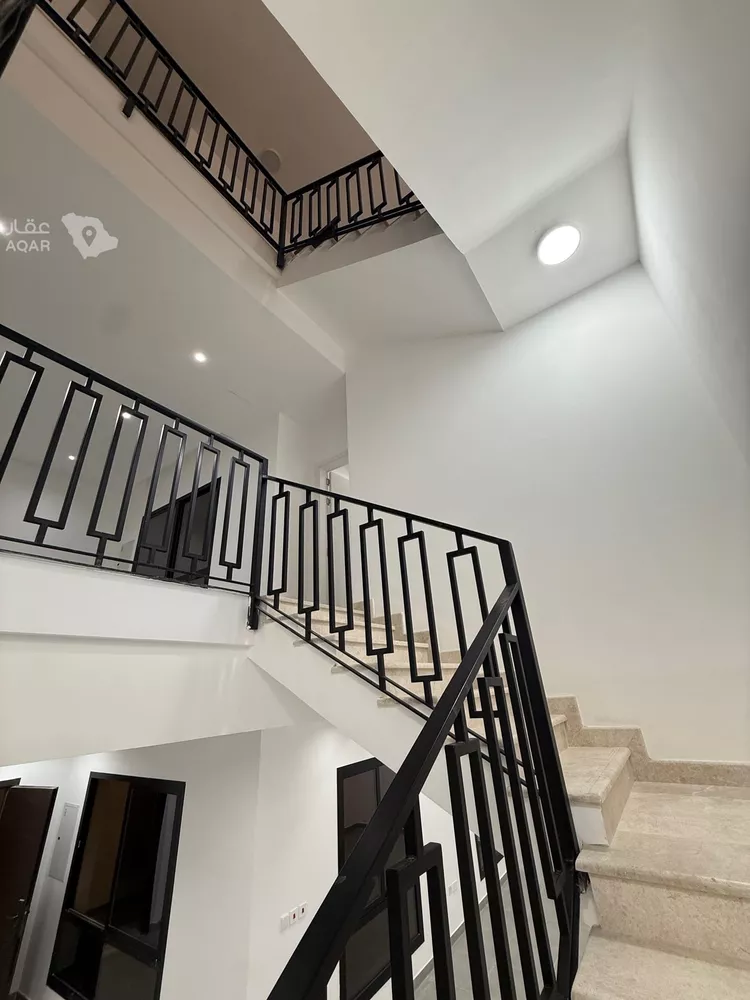 فيلا للإيجار في شارع 696, حي النرجس, مدينة الرياض, منطقة الرياض 14