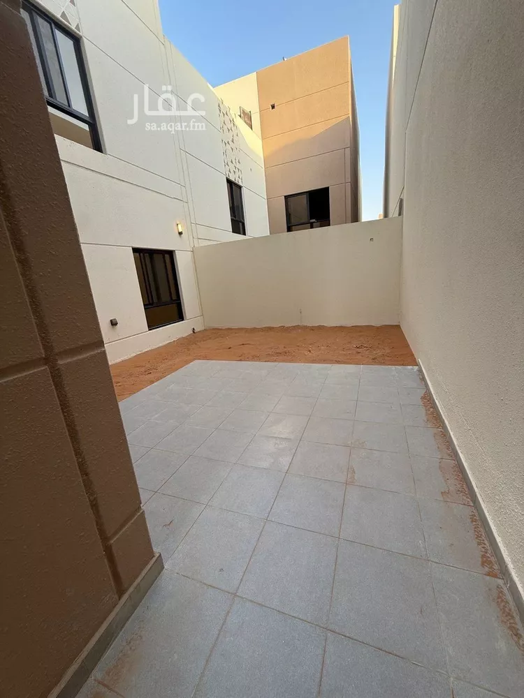 فيلا للإيجار في شارع 1018, حي النرجس, مدينة الرياض, منطقة الرياض صورة 3