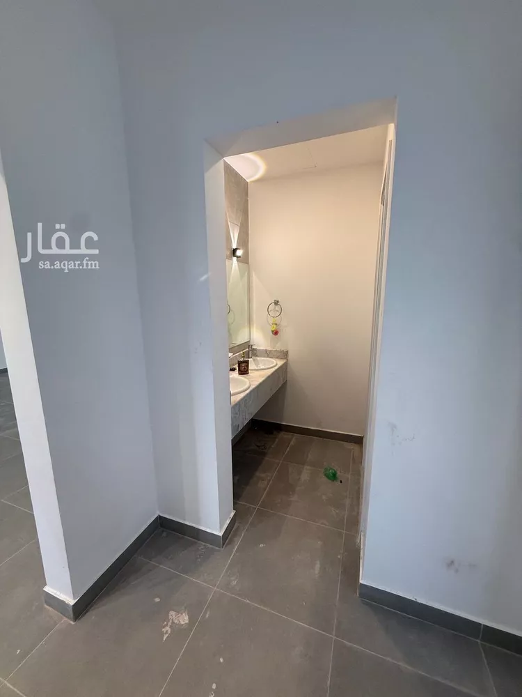 فيلا للإيجار في شارع 778, حي النرجس, مدينة الرياض, منطقة الرياض صورة 2