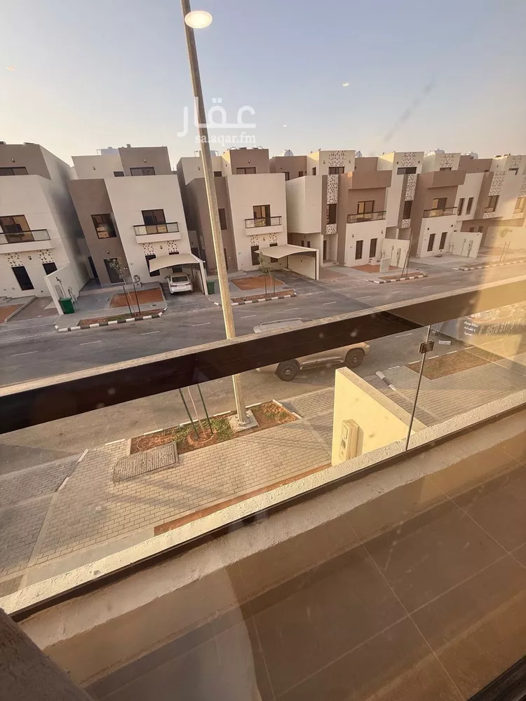 فيلا للإيجار في شارع 1018, حي النرجس, مدينة الرياض, منطقة الرياض 20