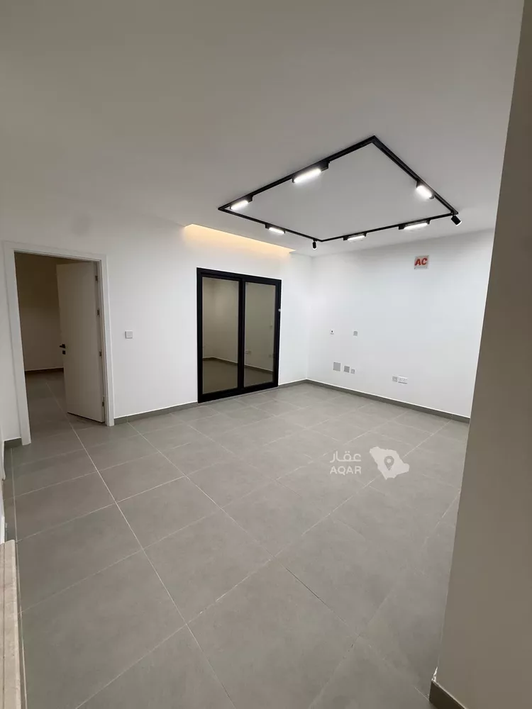 Villa for Rent in Riyadh An Narjis 24