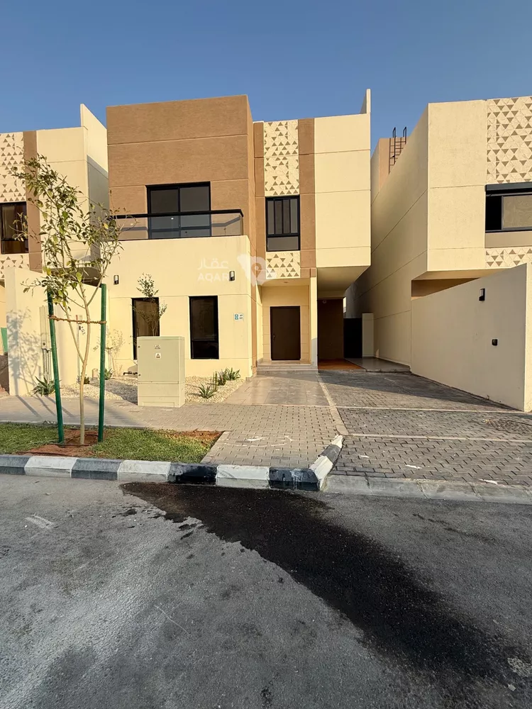 فيلا للإيجار في شارع 997, حي النرجس, مدينة الرياض, منطقة الرياض صورة 4