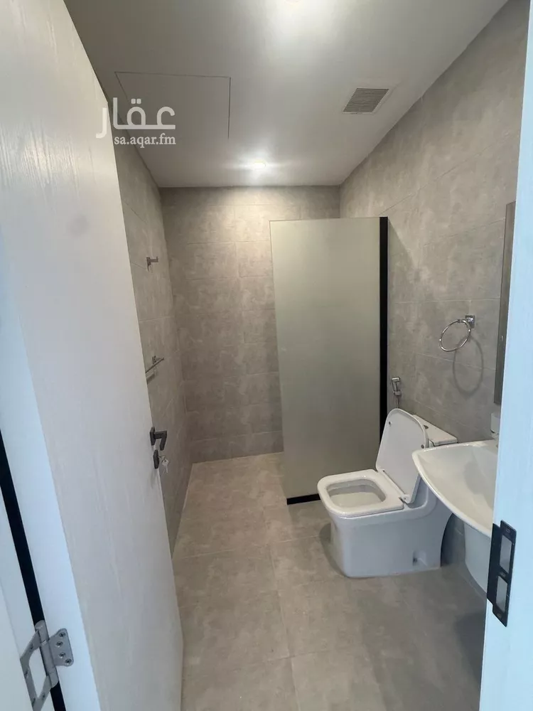 فيلا للإيجار في شارع النرجس 634, حي النرجس, مدينة الرياض, منطقة الرياض 28