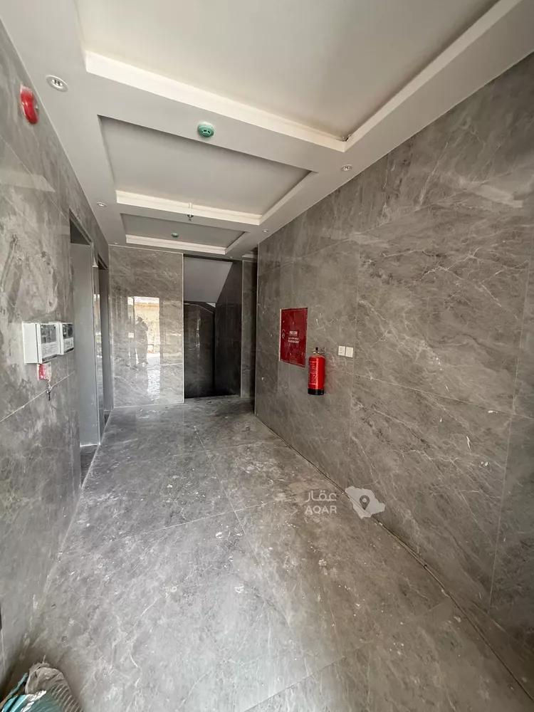 عمارة للإيجار في شارع الصباح, حي المونسية, مدينة الرياض, منطقة الرياض 8