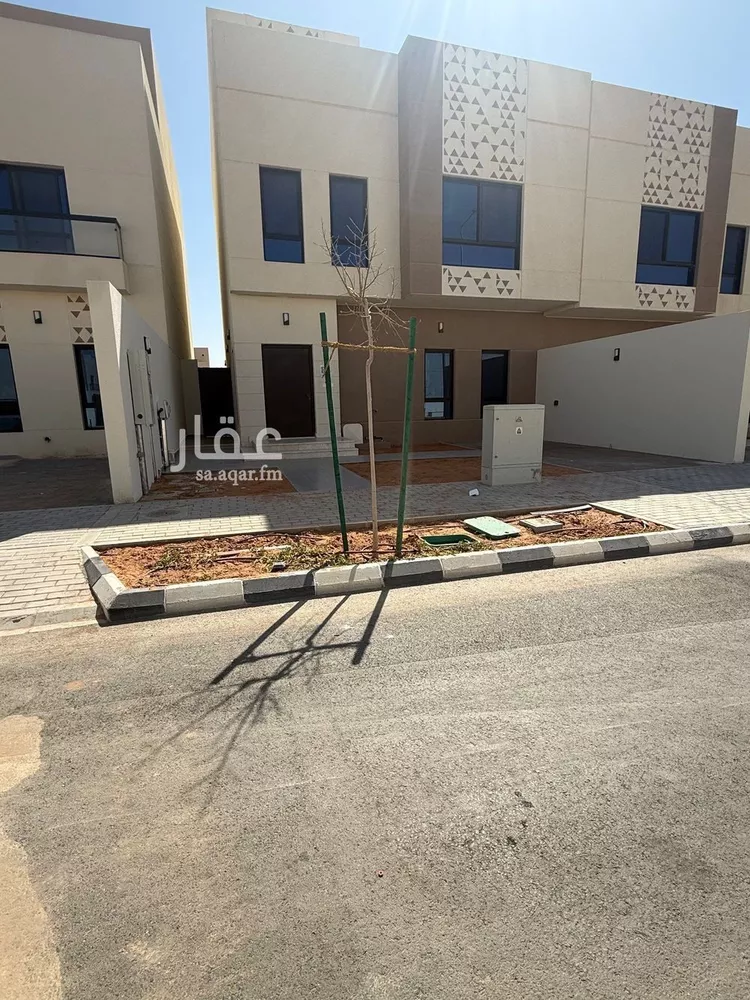فيلا للإيجار في شارع 489, حي النرجس, مدينة الرياض, منطقة الرياض صورة 2