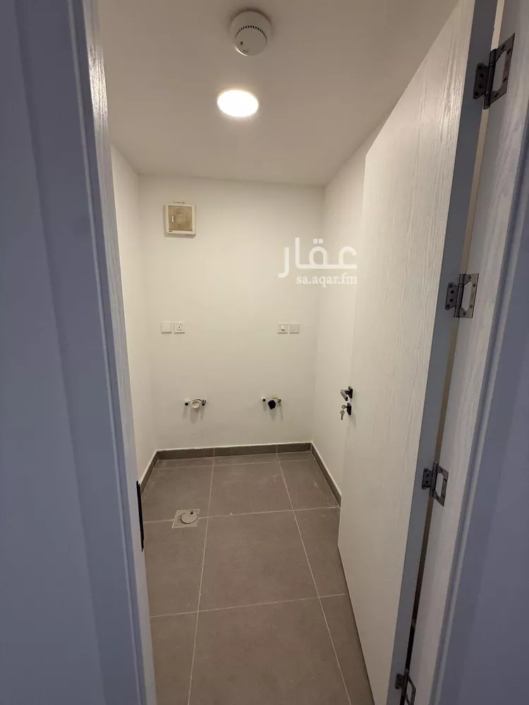 فيلا للإيجار في شارع 490, حي النرجس, مدينة الرياض, منطقة الرياض 18