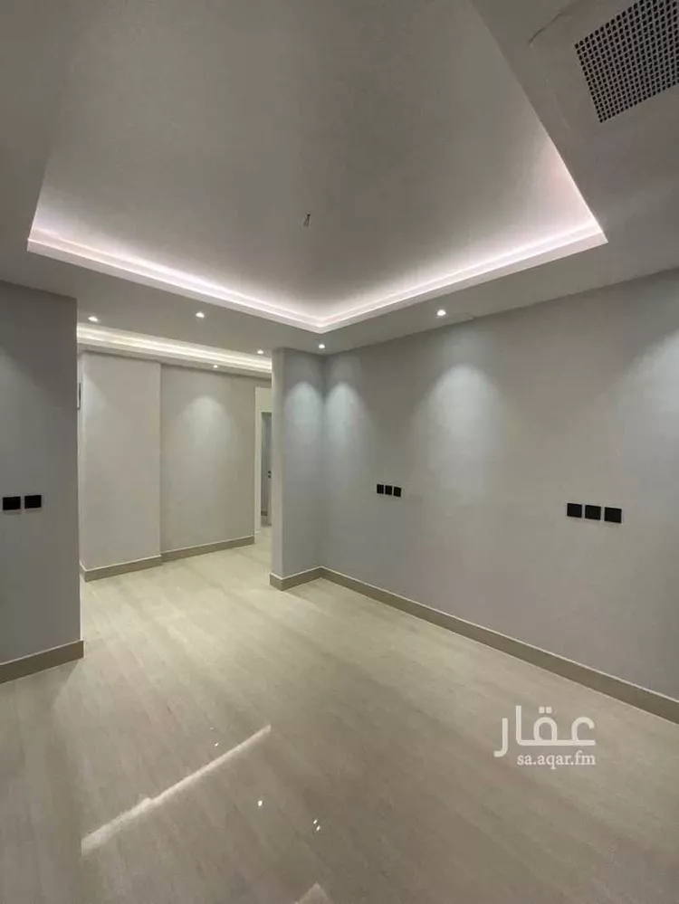 شقة للإيجار في شارع خليفة العتيبي, حي القيروان, مدينة الرياض, منطقة الرياض