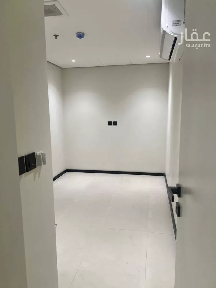 شقة للإيجار في شارع أرجوان, حي الملقا, مدينة الرياض, منطقة الرياض صورة 4