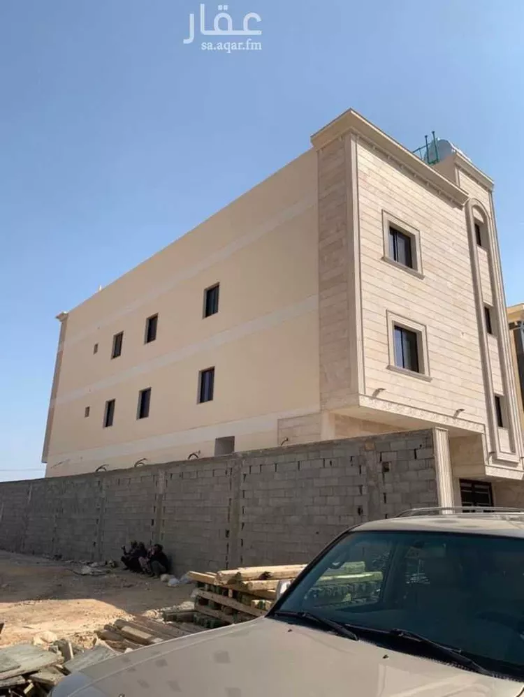 Building for Sale in Medina Al Gharra صورة 3