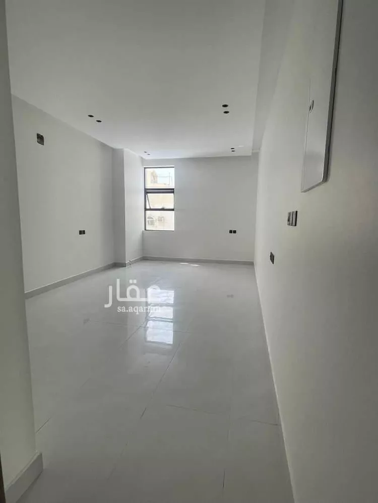 فيلا للبيع في شارع عقبة بن كعب, حي العريجاء الغربي, مدينة الرياض, منطقة الرياض 6