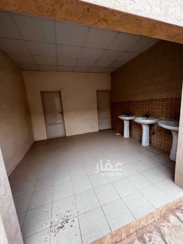 Land for Sale in Al Muzahimiyah Al Hada 15