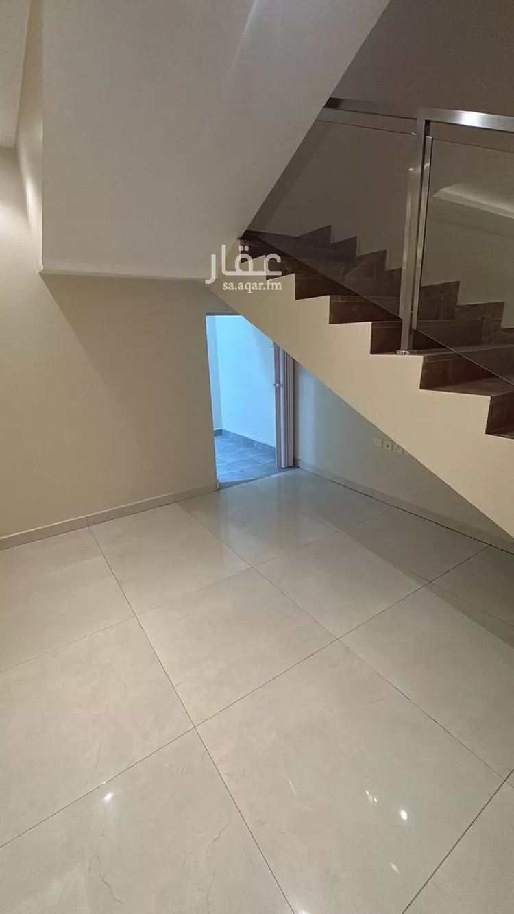 فيلا للإيجار في شارع محمد عقيلة , حي العارض, مدينة الرياض, منطقة الرياض صورة 2