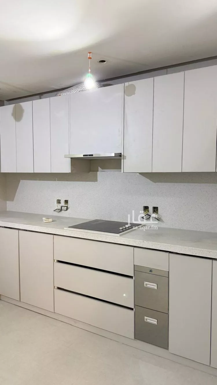 Floor for Rent in Riyadh Al Yasmin صورة 3