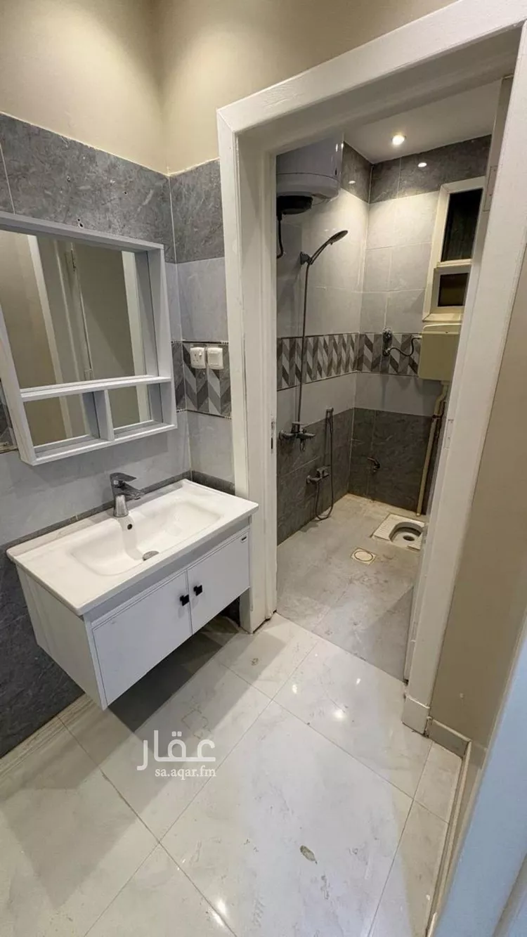 فيلا للإيجار في شارع التبريزي, حي المهدية, مدينة الرياض, منطقة الرياض صورة 2