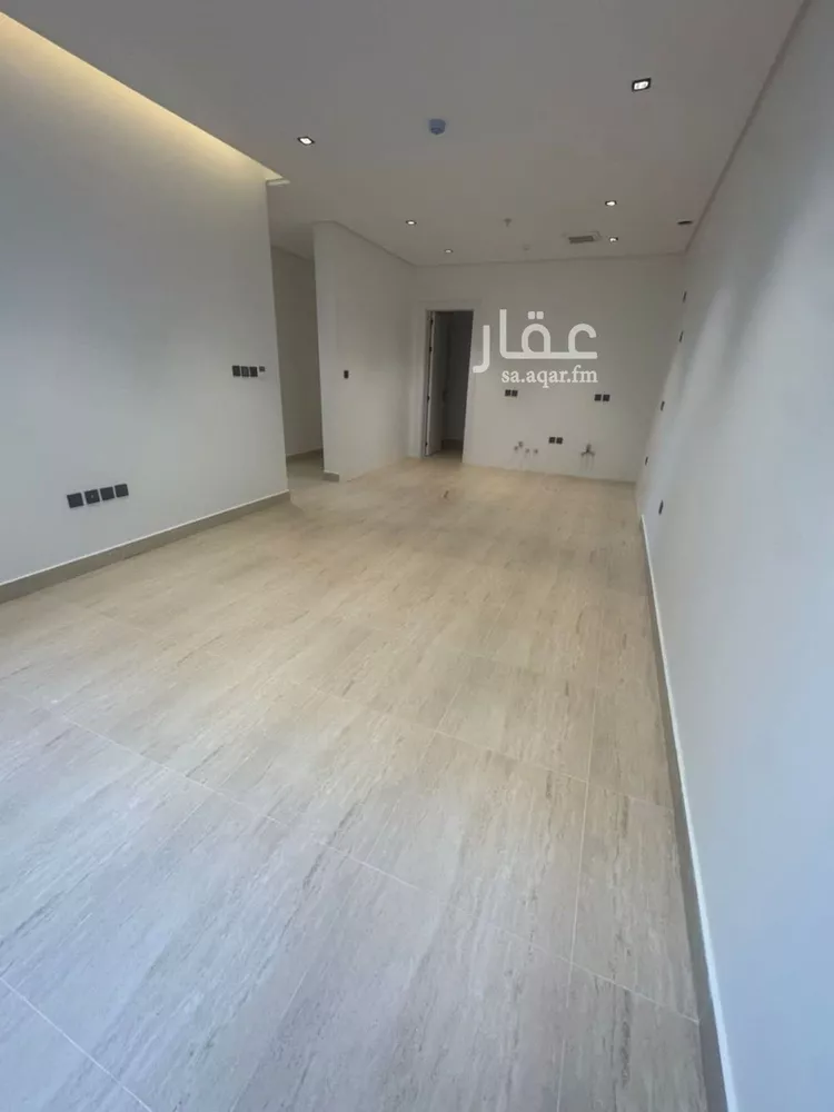 شقة للإيجار في شارع الامير مقرن بن عبدالعزيز, حي مغرزات, مدينة الرياض, منطقة الرياض صورة 5