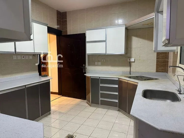 فيلا للإيجار في شارع رقم 306, حي المونسية, مدينة الرياض, منطقة الرياض صورة 5