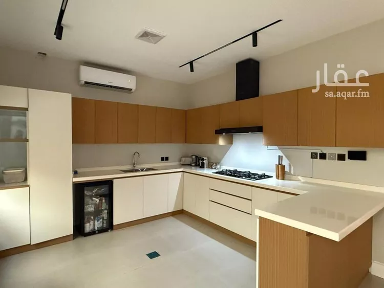 فيلا للإيجار في شارع يوسف السيرافي, حي العارض, مدينة الرياض, منطقة الرياض صورة 5