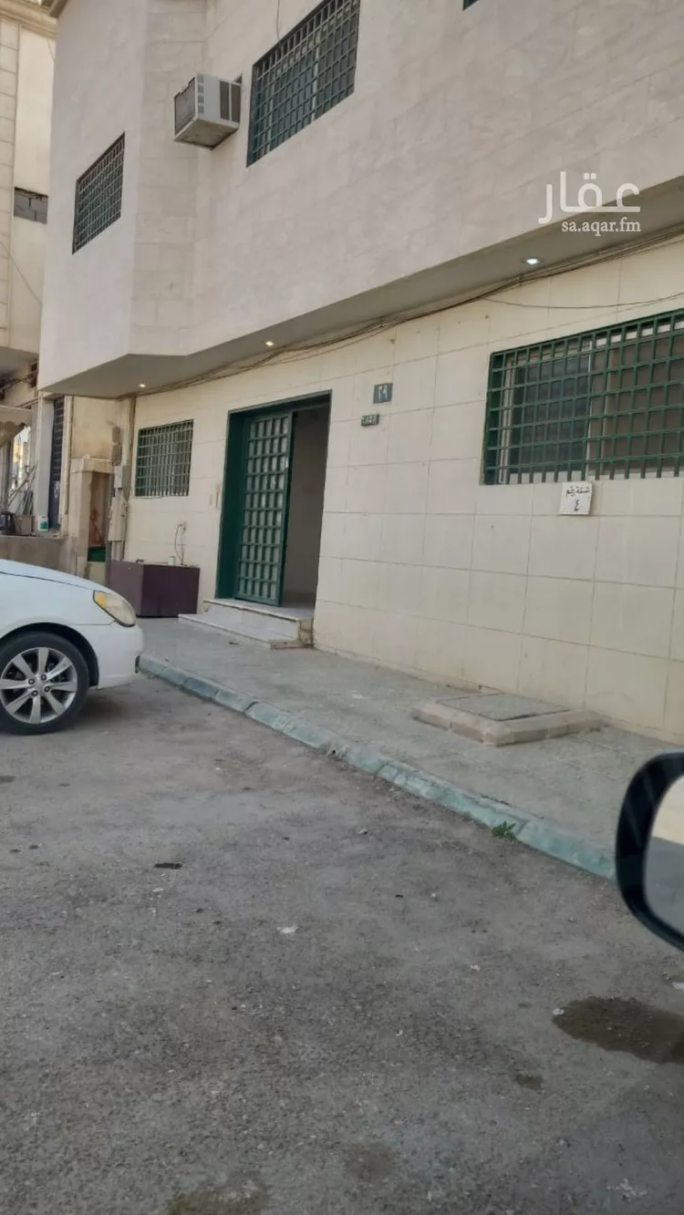 شقة للإيجار في شارع الامير مقرن بن عبدالعزيز, حي مغرزات, مدينة الرياض, منطقة الرياض