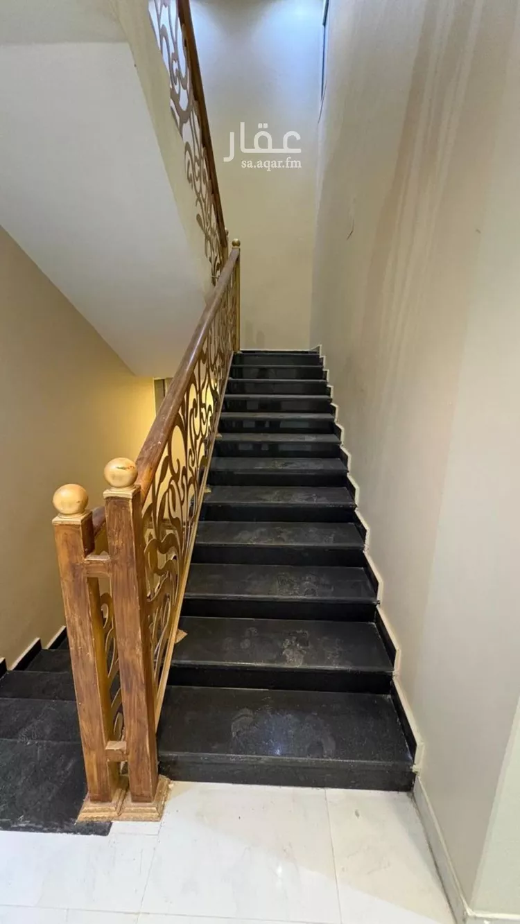 فيلا للإيجار في شارع التبريزي, حي المهدية, مدينة الرياض, منطقة الرياض صورة 4