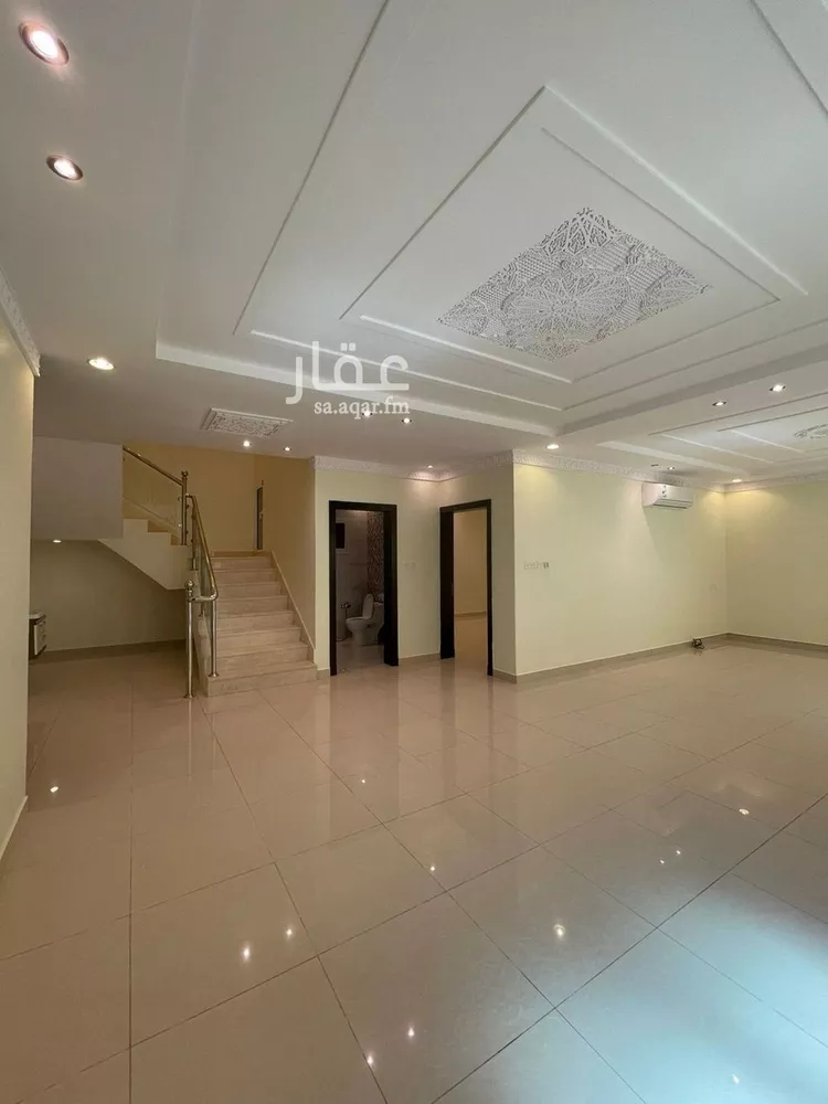 فيلا للإيجار في شارع المارديني, حي الوادي, مدينة الرياض, منطقة الرياض صورة 2