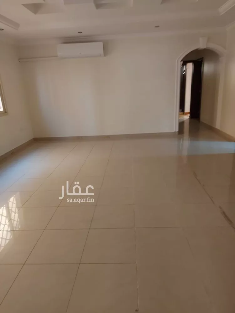 Floor for Rent in Riyadh Al Wadi صورة 2
