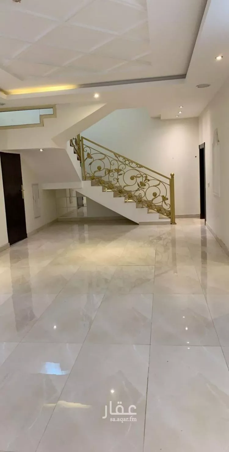 فيلا للإيجار في شارع رقم 300, حي الياسمين, مدينة الرياض, منطقة الرياض صورة 4