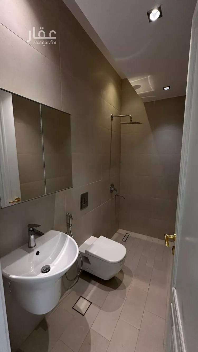 شقة للإيجار في شارع وادي وج, حي الملقا, مدينة الرياض, منطقة الرياض صورة 5