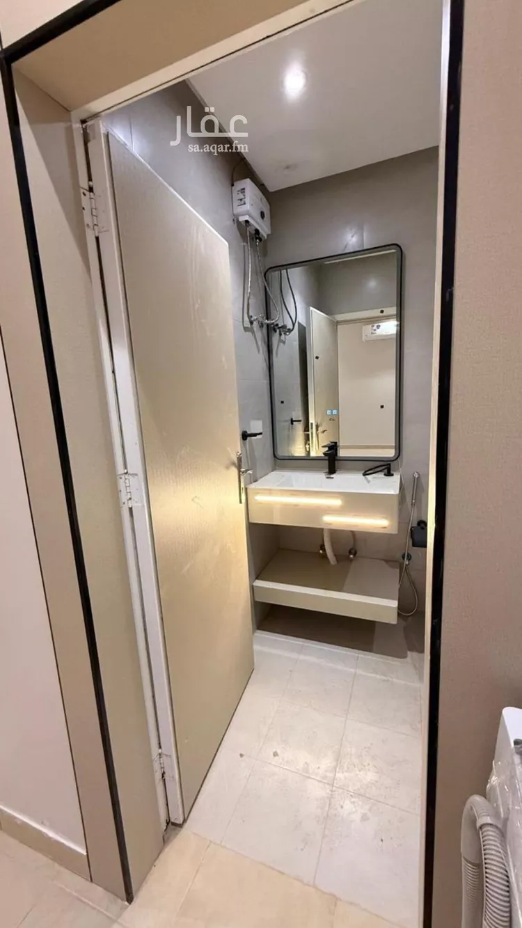 Floor for Rent in Riyadh Al Yasmin صورة 2