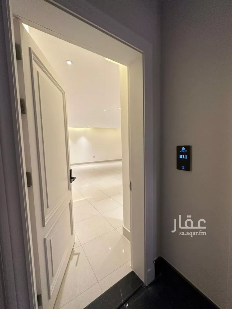 شقة للبيع في شارع محمد بن عبدالعزيز العجاجي, حي القيروان, مدينة الرياض, منطقة الرياض