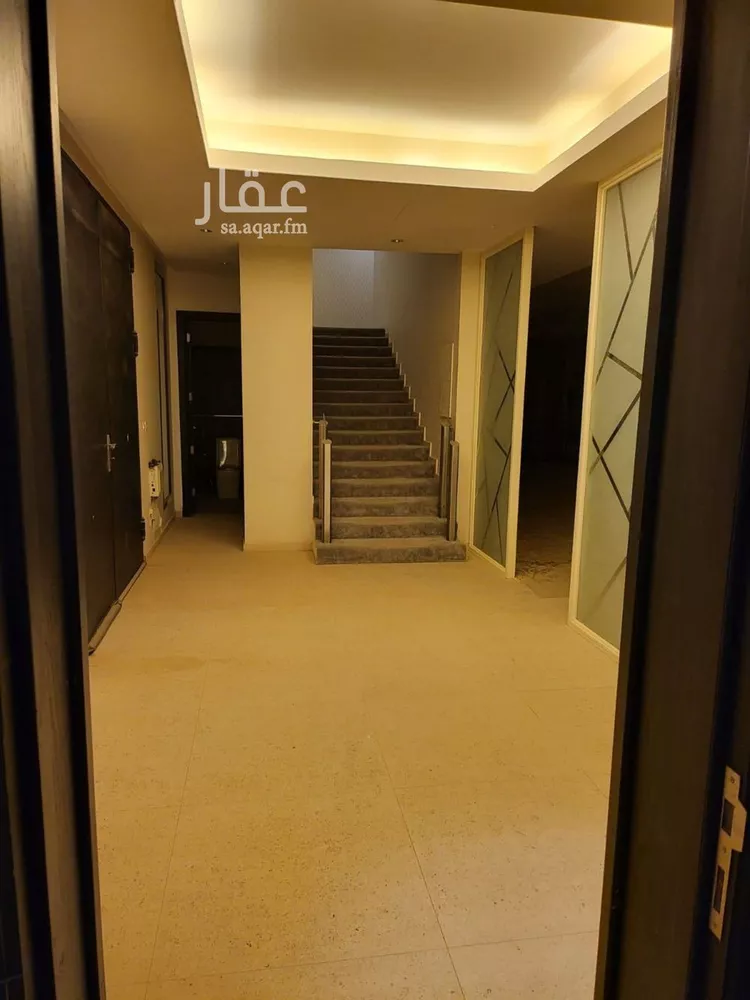 فيلا للإيجار في شارع رقم 300, حي الياسمين, مدينة الرياض, منطقة الرياض صورة 2