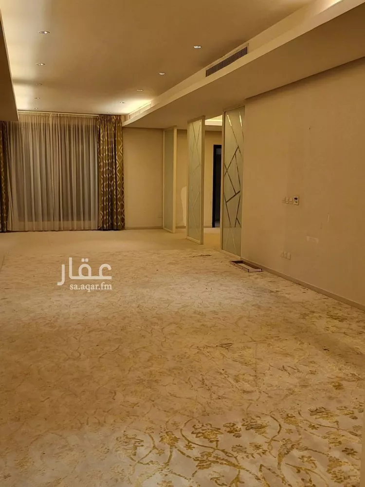 فيلا للإيجار في شارع رقم 300, حي الياسمين, مدينة الرياض, منطقة الرياض صورة 4