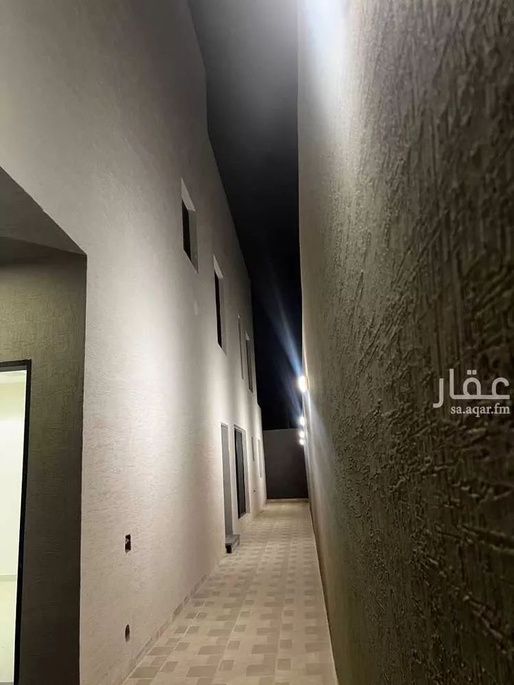 دور للبيع في شارع محمد بن الهيثم بن شبابه, حي الصفاء, مدينة الرياض, منطقة الرياض صورة 5