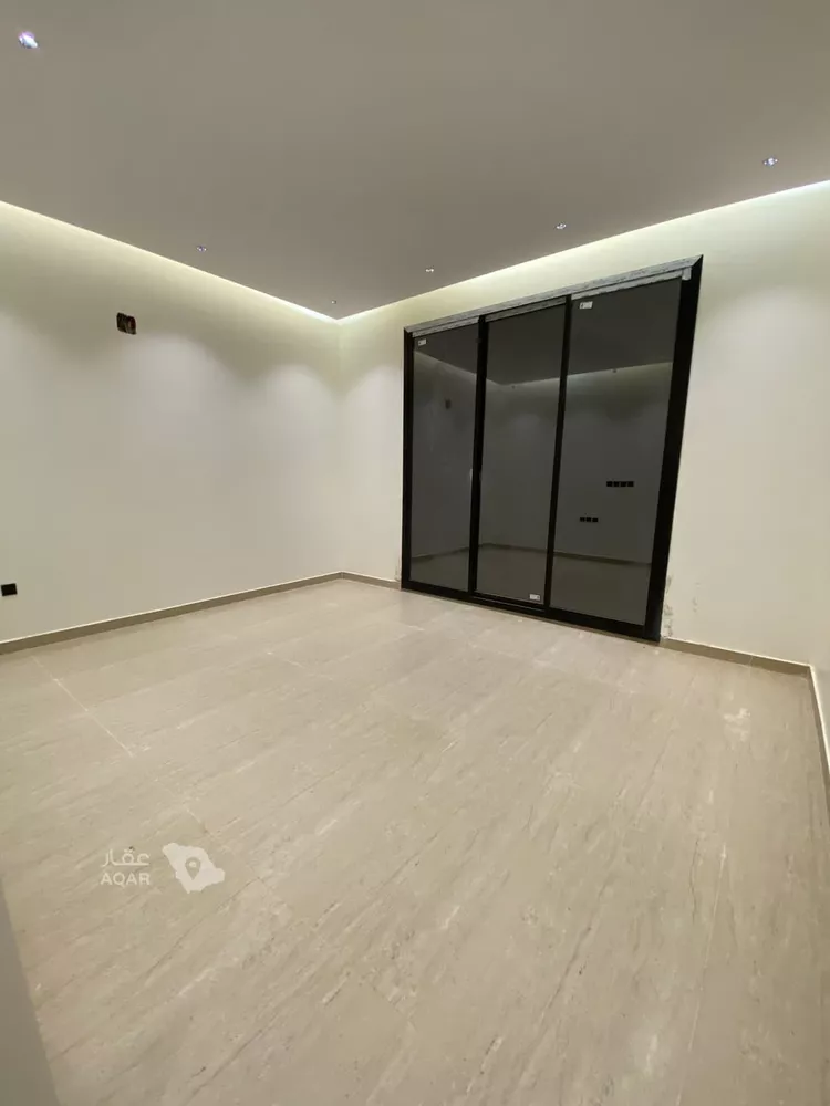Floor for Rent in Riyadh Az Zahrah 2