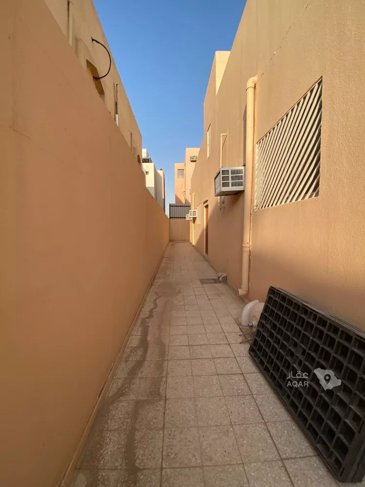 دور للإيجار في شارع ظهيرة القرشي, حي السويدي الغربي, مدينة الرياض, منطقة الرياض 12