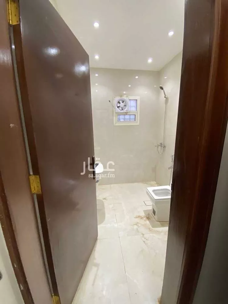 فيلا للبيع في شارع عامر الانصاري, حي الزهرة, مدينة الرياض, منطقة الرياض صورة 3