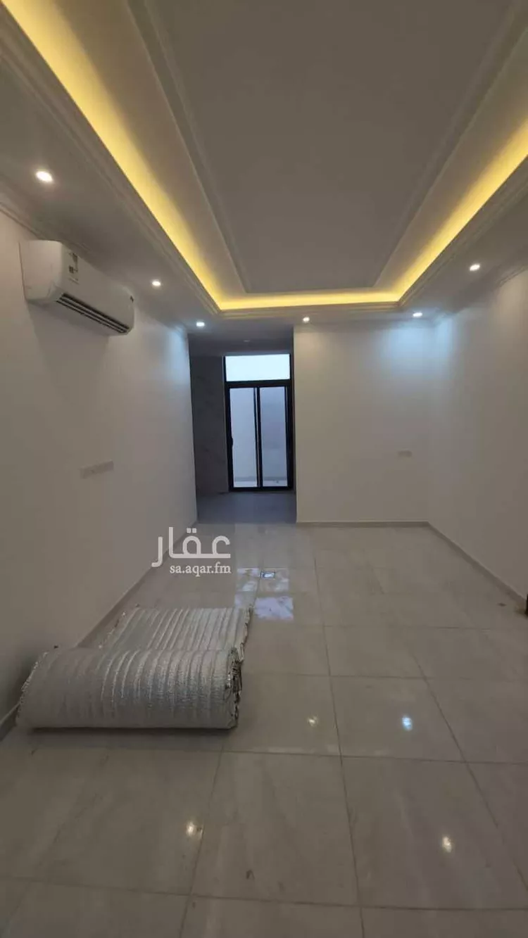شقة للإيجار في شارع أحمد مسيوي, حي عرقة, مدينة الرياض, منطقة الرياض 15
