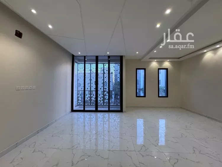 فيلا للإيجار في شارع محمد عمر توفيق, حي العارض, مدينة الرياض, منطقة الرياض 15