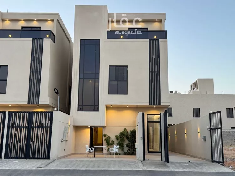 Floor for Sale in Riyadh Al Arid