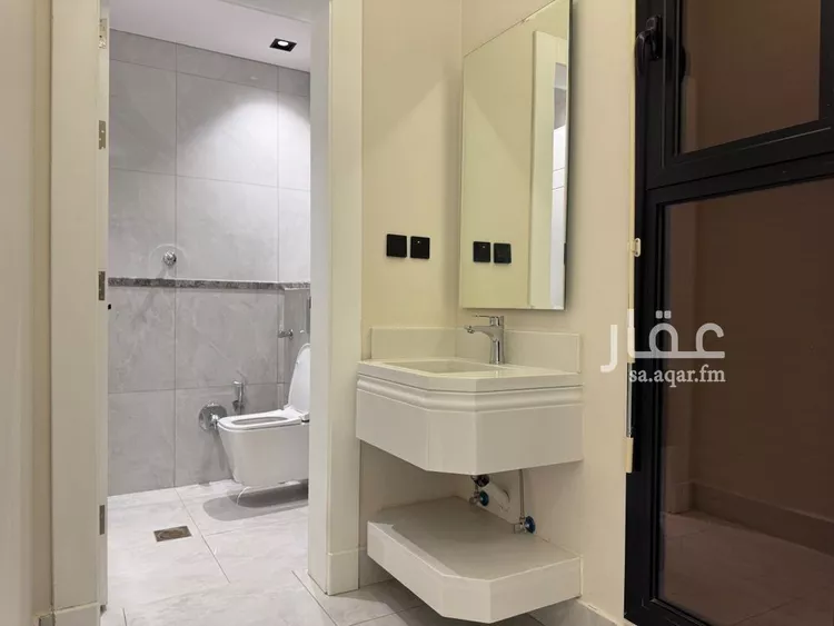 دور للبيع في شارع 524, حي النرجس, مدينة الرياض, منطقة الرياض صورة 4